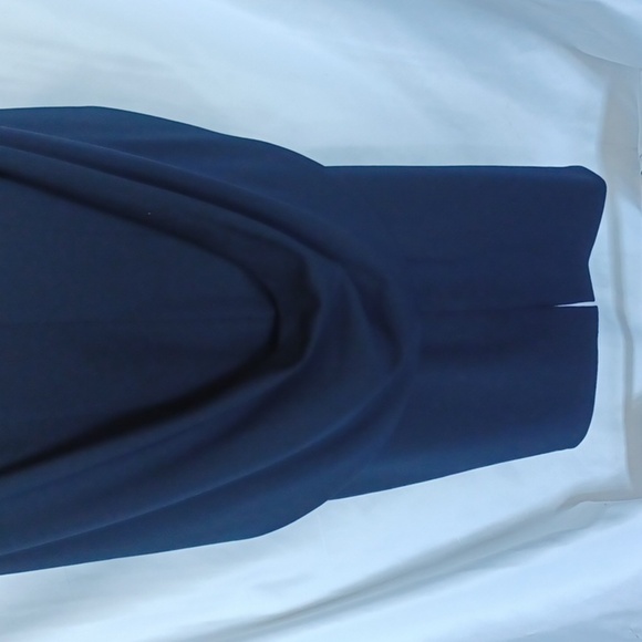 NWT Betsey & Adam Cape Sleeve Crepe Sheath Dress in Navy 14 - Picture 7 of 8